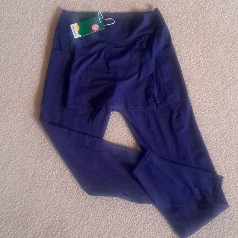 LARGE   HALARA SKIRT PANEL LEGGINGS
